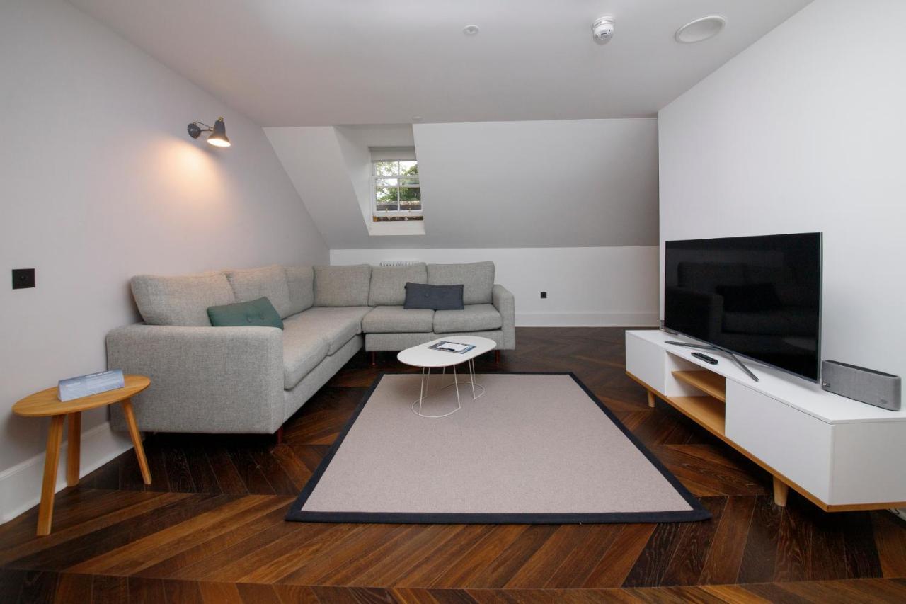 Lews Castle Apartment สตอร์โนเวย์ ภายนอก รูปภาพ